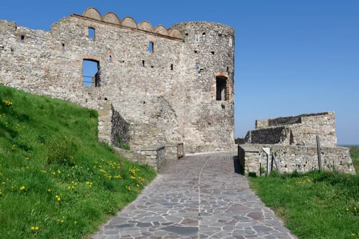 7 Best Day Trips from Bratislava (And How to Get There)