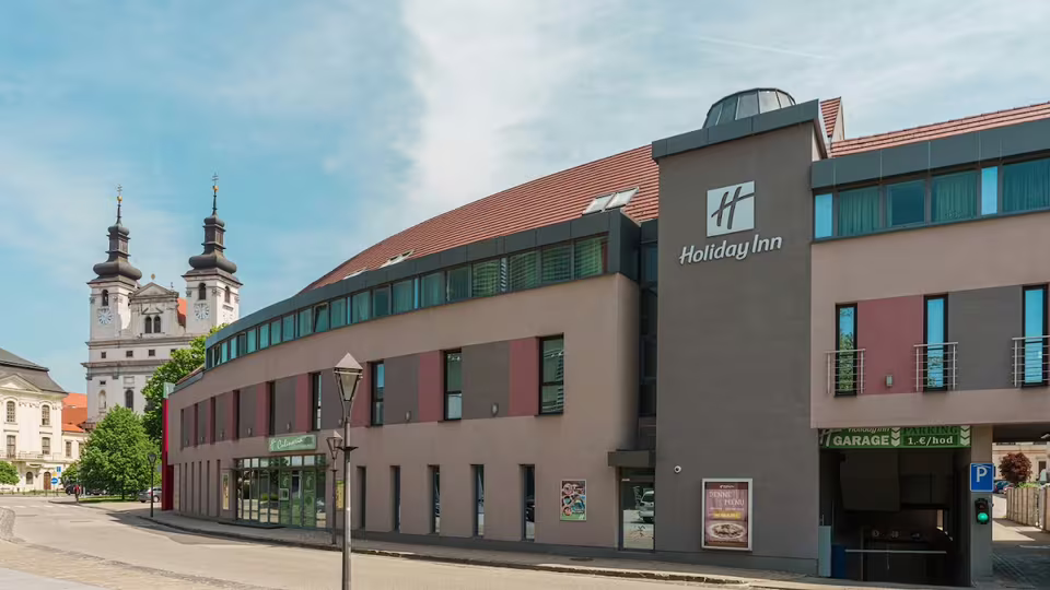 Holiday Inn Trnava — image 1