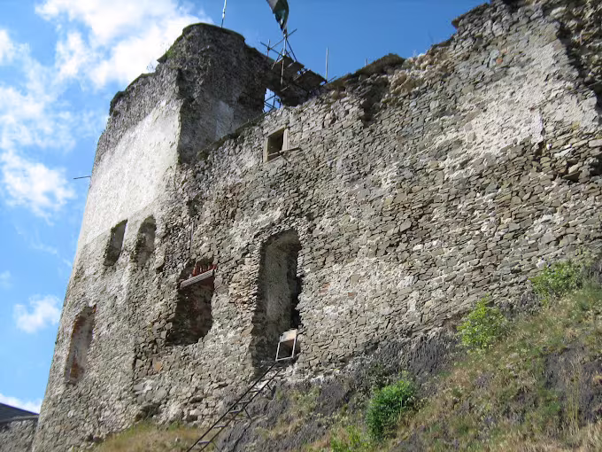 Liptovský Hrad (Liptovský Hrádok Castle) — image 2
