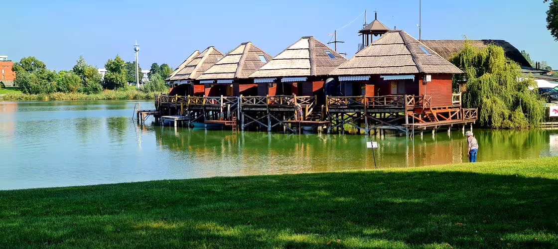 Slnečné jazerá (Sunny Lakes) — image 1